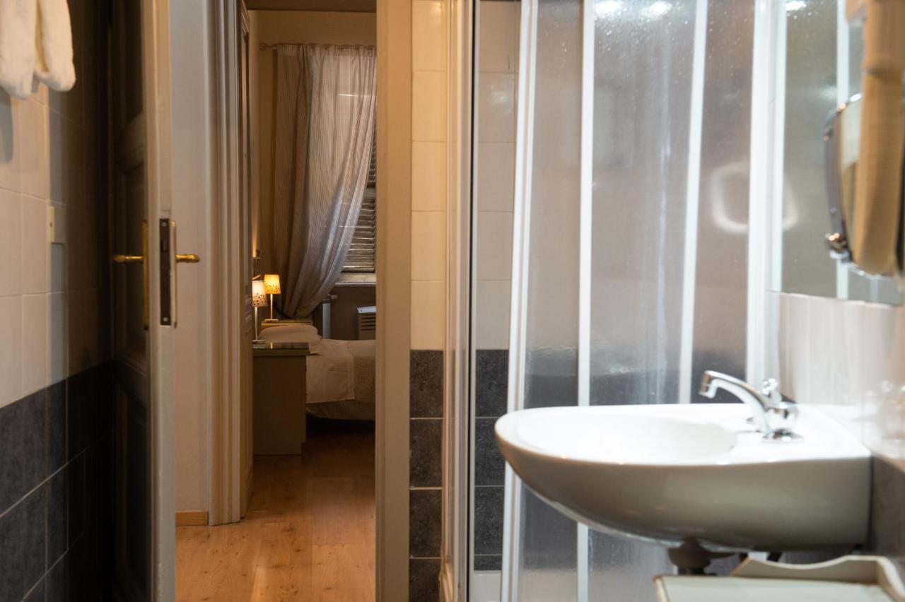 Отель Residenza Ottaviani Roma Экстерьер фото
